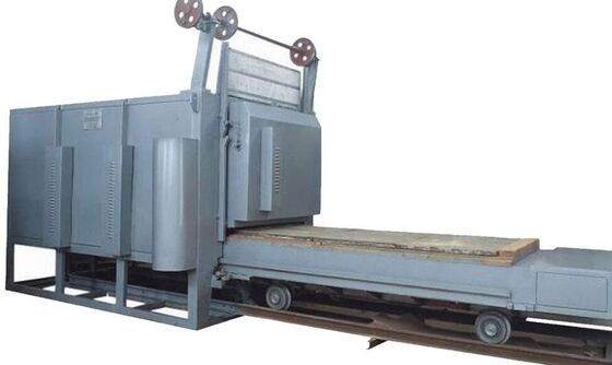 Heavy Load Resisting Metal Heat Treatment Oven Adjustable Output Power Easy Operation