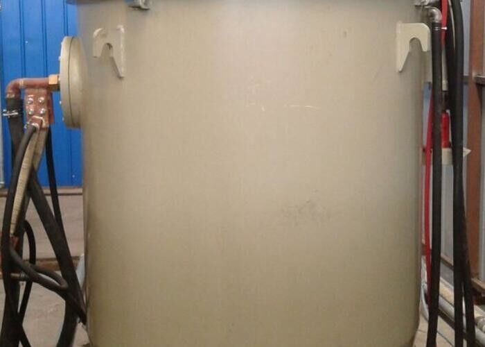 Electric Induction Crucible Melting Furnace / Effective Heating Aluminum Melting Furnace
